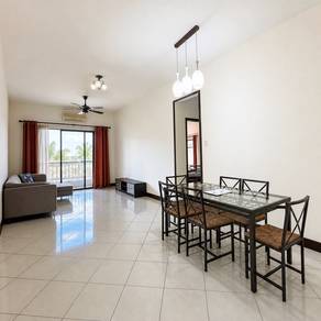 Condominium For Sale in Marina Court