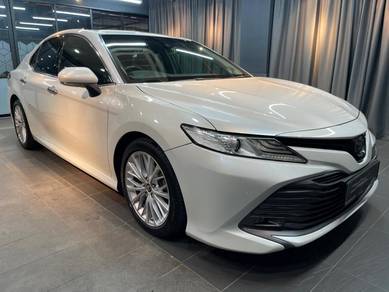 2018 Toyota Camry V
