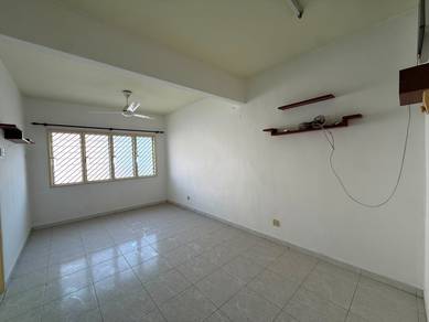 Flat For Sale in Taman Seri Impian