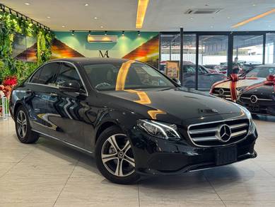 Mercedes Benz E200 200 EQ-BOOST AMG SPORT in Ipoh, PRK