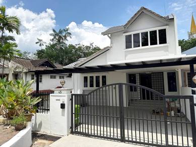 Semi-Detached House For Rent in Bangsar,KUL