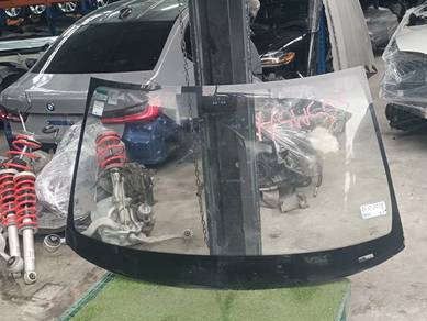 Mercedes Benz W211 E55 Front Windshield