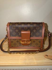 LV Dauphine M