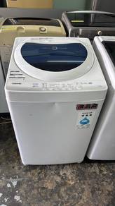 Toshiba Mesin Basuh COD RM50 Washer Automatic Top