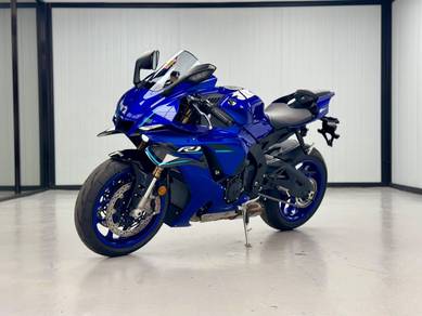 Yamaha YZF-R1