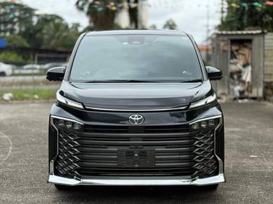 2023 Toyota Voxy S-Z