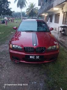 BMW 318i 18i (CKD) in Johor Bahru, JHR