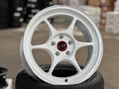 NEW 18 Enkei PF06 Japan Rim Civic Alphard HRV CRV