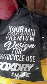 baju hujan jenama