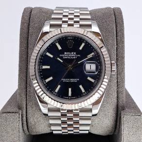 Lightly Used Oct 2019 Rolex Datejust 41 Blue