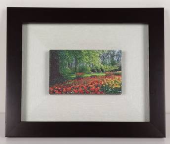 Framed Lithograph Print Garden Tulip with darkwood