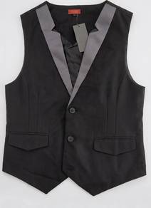 Vest brand Neuvo. Good Vest and New