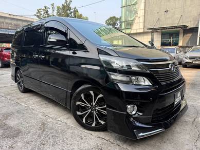 Toyota Vellfire Z G-EDITION in Sri Damansara, KUL