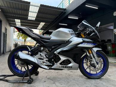 Yamaha YZF-R1M