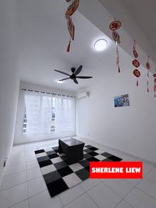 Condominium For Rent in I-Santorini