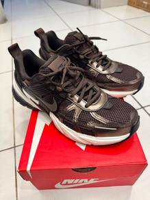 Nike V2K Run