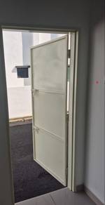 Pintu Belakang Baru untuk dijual