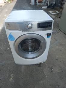 Front load hot washer inverter Electrolux 9kg