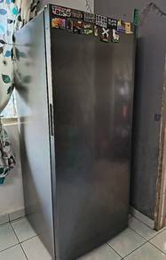 ELBA Upright Freezer (570L)