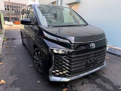 2022 Toyota Voxy S-Z