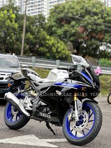 Yamaha YZF-R1M