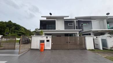 Semi-Detached House For Sale in Seremban 2,NSN