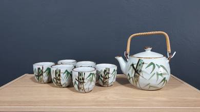 Brand new Vintage Bamboo Tea Set