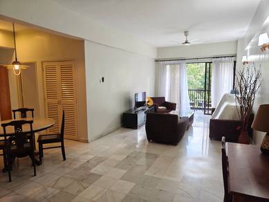 Condominium For Rent in Robson Heights