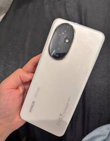 Honor 200
