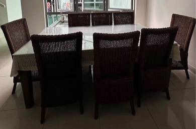 Dinning table and chairs