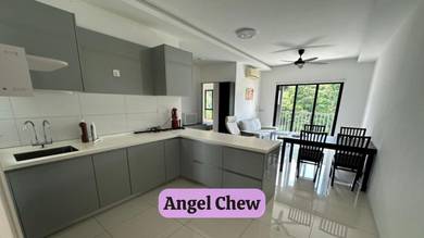 Condominium For Sale in Tri Pinnacle