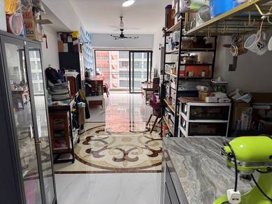 Condominium For Sale in 38 Bidara
