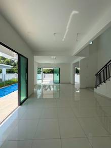 Semi-Detached House For Sale in Batu Kawan,PNG