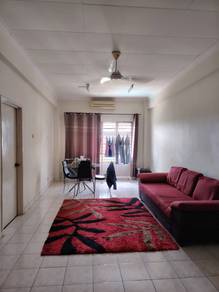 Condominium For Sale in Elaeis 2