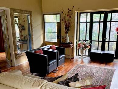 Bungalow House For Sale in Tanjung Bungah,PNG