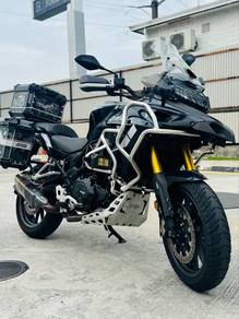 Benelli TRK 502 LE