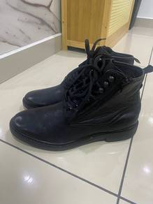 zara man kasut pejabat