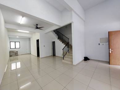 2.5-storey Terraced House For Sale in Bukit Tengah,PNG