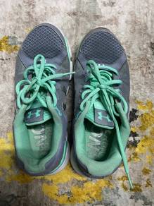 preloved kasut sukan