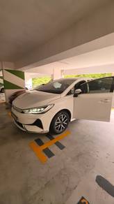 BYD M6 EXTENDED in Pulau Tikus, PNG