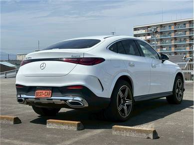 Mercedes Benz GLC300 300 4MATIC in Klang, SGR