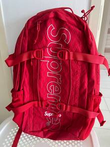 Supreme bag travel