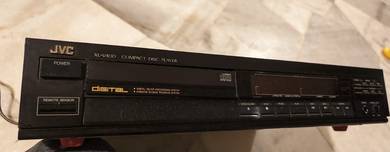 JVC XL-V400 CD player 