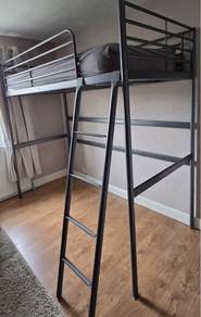 loft bed