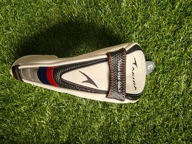 Golf Wood 3 Cover Akira