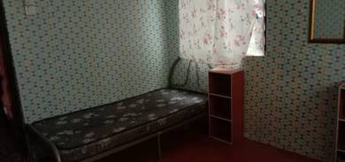 Room in Pantai, KUL