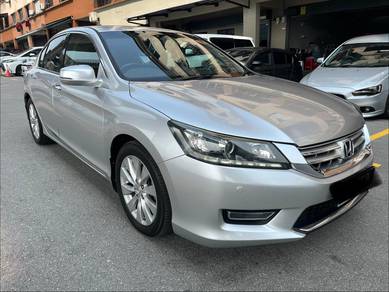 Honda Accord VTi-L in Seri Kembangan, SGR