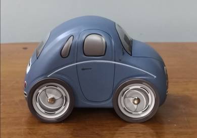 Vintage mini tin box