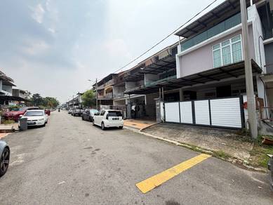 2.5-storey Terraced House For Sale in Senai,JHR