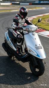 Suzuki V100
